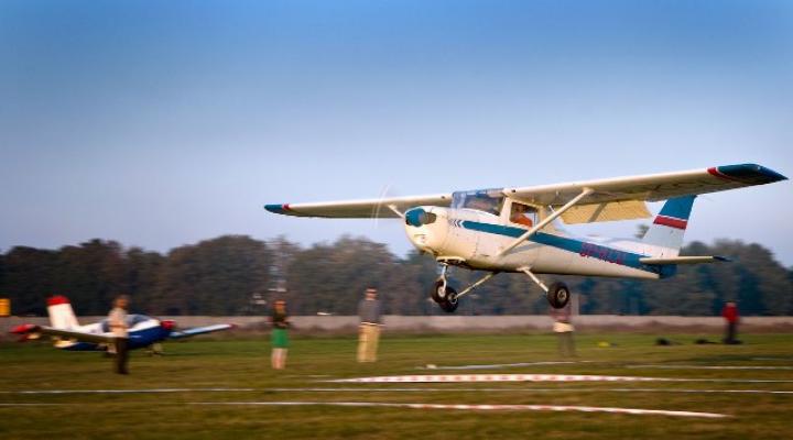Zawody na celność lądowania w Aeroklubie Gdańskim