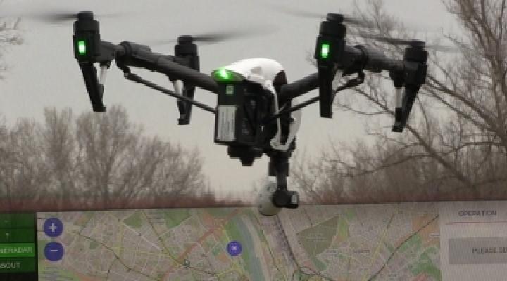 Testowanie aplikacji DroneRadar (fot. aviation24.pl)