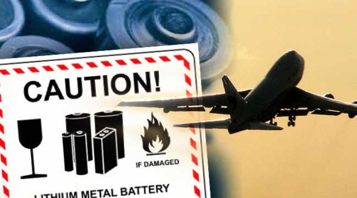 Zakaz przewozu akumulatorów litowych jako cargo w samolotach pasażerskich, fot. FMT