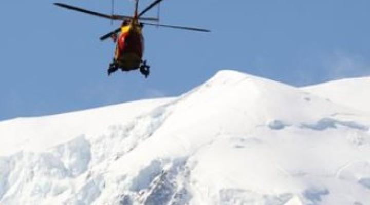 Francja: polska narciarka ranna na stoku wskutek lądowania samolotu (fot. PAP/EPA)