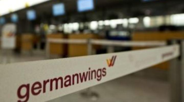 Niemcy: alarm bombowy i ewakuacja samolotu linii Germanwings (fot. PAP/EPA)
