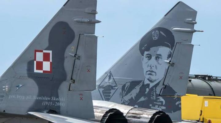 MiG-29 ozdobiony wizerunkiem gen. Stanisława Skalskiego (fot. Siły Powietrzne - Facebook)