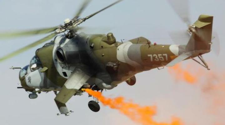 Czeski śmigłowiec Mi-24D (fot. airshow.wp.mil.pl)