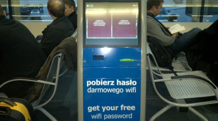 Lotnisko Chopina udostępnia bezpłatny bezprzewodowy Internet dla pasażerów