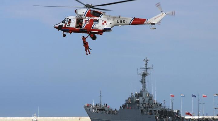 Ratownicy Marynarki Wojennej na ćwiczeniach w Gdyni (Fot. M. Franczyk / aviateam.pl)