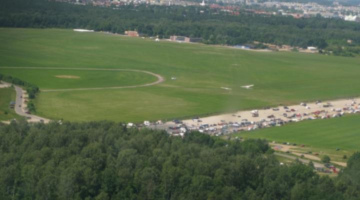Lotnisko Krywlany