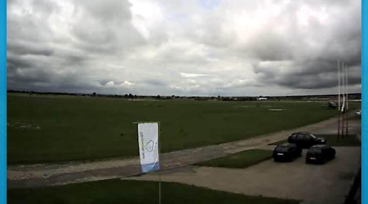 Widok z kamery na lotnisku Świdnik