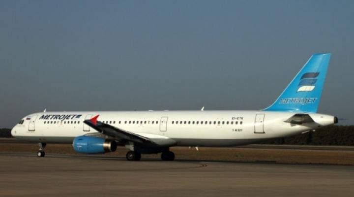 Airbus A321 należący do rosyjskich linii czarterowych Kogalymavia, znanych też jako Metrojet