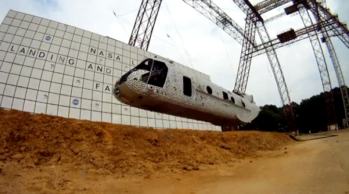 NASA przeprowadziła testy zderzeniowe śmigłowca CH-46E