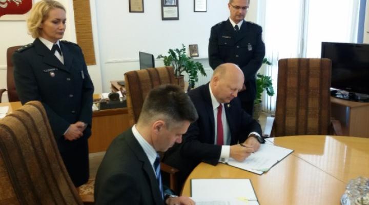 Podpisano porozumienie w sprawie współpracy między ULC i SC (fot. ulc.gov.pl)