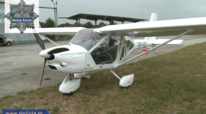 Aeroprakt 22LS SP-YDF, źródło: Policja