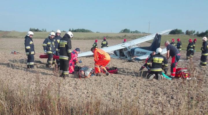 SP-COM wypadek w pobliżu Kikit. fot. Ochotnicza Straż Pożarna w Jezioranach