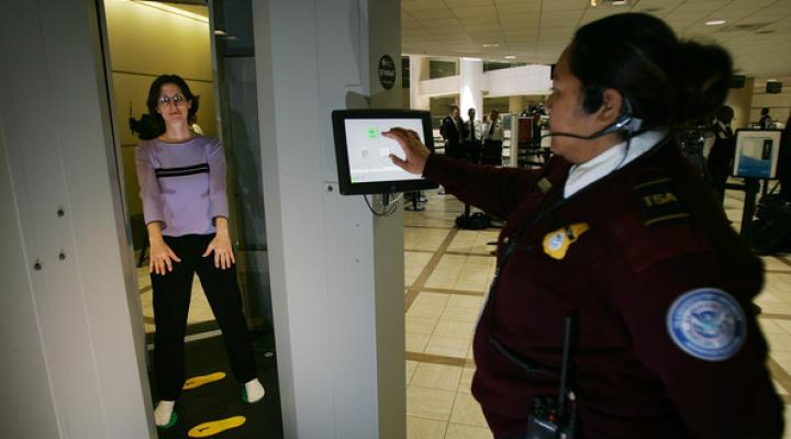 Kontrola bezpieczeństwa na jednym z lotnisk w USA