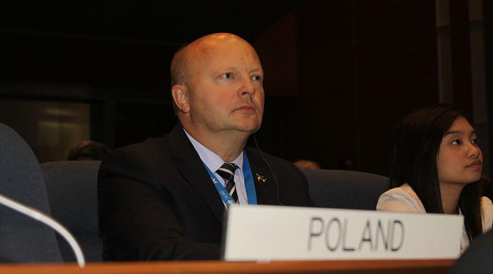Piotr Ołowski podczas 38 Sesji Zgromadzenia Organizacji Międzynarodowego Lotnictwa Cywilnego w Montrealu