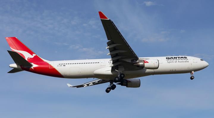 A330-300 należący do linii Qantas