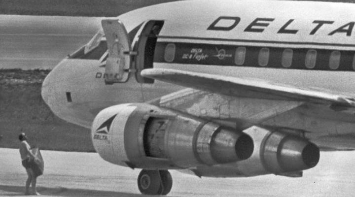 Samolot uprowadzony przez Williama Pottsa w 1984, źródło: bbc.co.uk