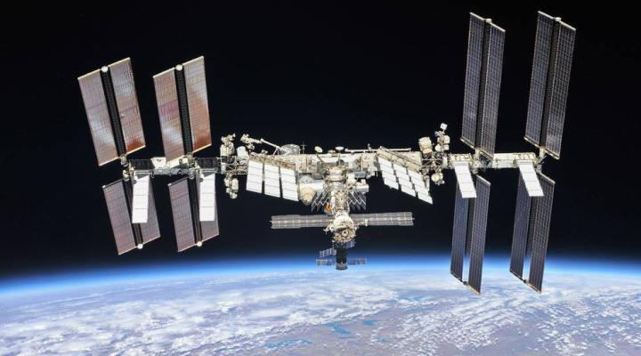 Międzynarodowa Stacja Kosmiczna - widok z bliska (fot. NASA)