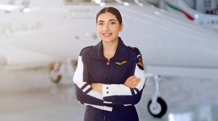 Bayan Al Turabi – pierwsza zagraniczna kadetka ukończyła akademię szkolenia pilotów Emirates (EFTA) (fot. Emirates)