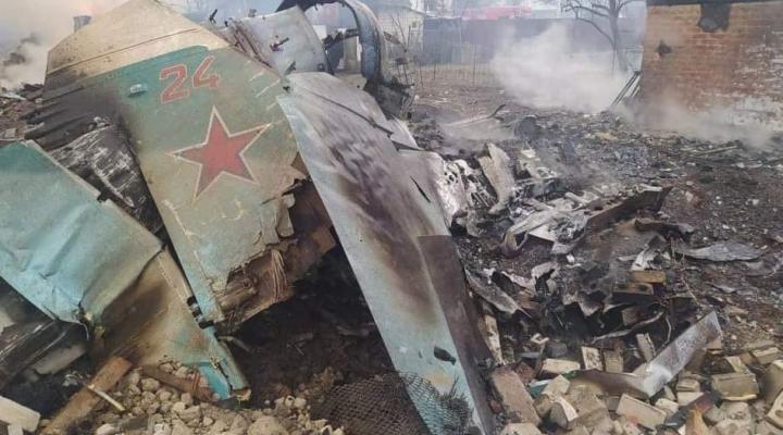 Wrak rosyjskiego samolotu zestrzelonego na Ukrainie (fot. Sztab Generalny Sił Zbrojnych Ukrainy)