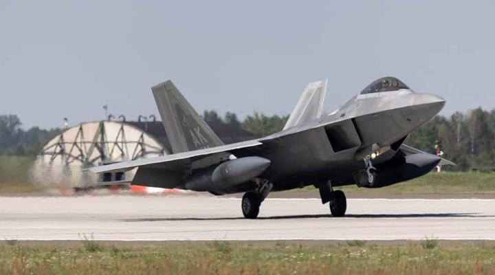 F-22 Raptor w 32. Bazie Lotnictwa Taktycznego w Łasku (fot. 32. Baza Lotnictwa Taktycznego)