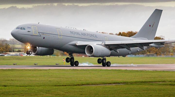 A330 - samolot transportowy RAF Voyager zasilany biopaliwem (fot. Airbus)