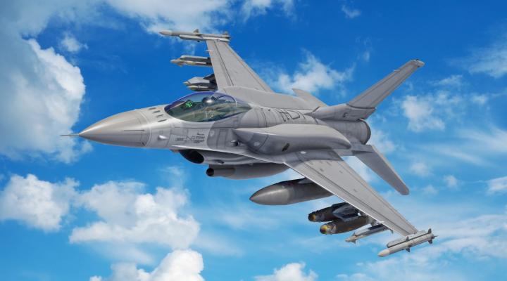 F-16 w locie - widok z bliska (fot. Lockheed Martin)