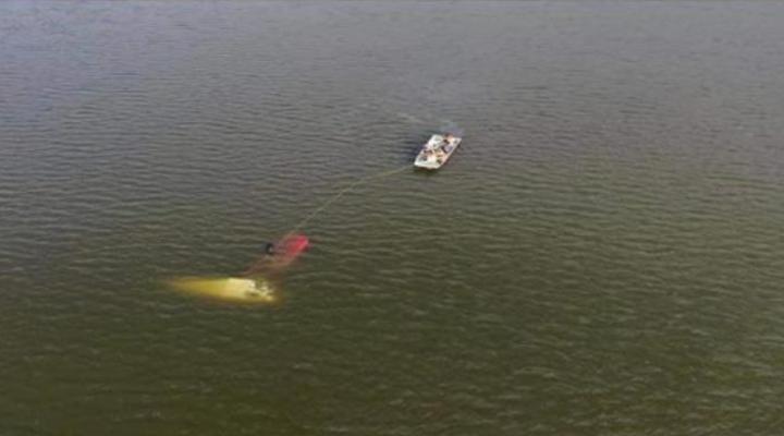 Wypadek samolotu AVENTURA II na Jeziorze Kłęckim, fot PKBWL