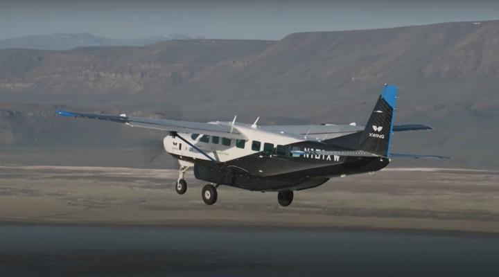 Cessna 208B - samolot testowy Xwing w locie (fot. Xwing)