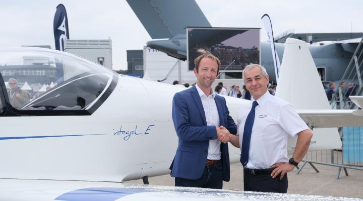 Airbus i AURA AERO partnerami w działaniach na rzecz dekarbonizacji szkolenia pilotów (fot. Airbus)