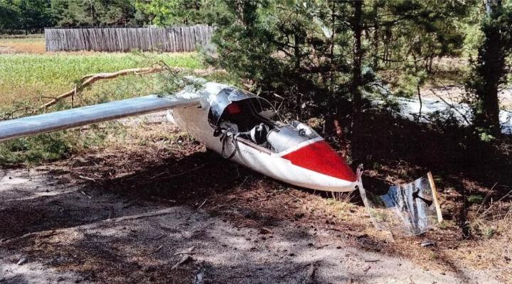 Miejsce wypadku szybowca SZD-51-1 Junior w miejscowości Rapy Dylańskie (fot. Aeroklub Ziemi Zamojskiej)