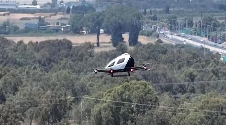 eVTOL AIR ONE - bezzałogowa taksówka powietrzna - lot testowy w Izraelu (fot. kadr z filmu na youtube.com)