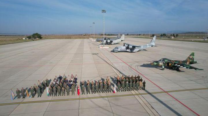 Polscy lotnicy wzięli udział w kursie taktycznym lotnictwa transportowego ETAP-C (fot. 8 Baza Lotnictwa Transportowego)