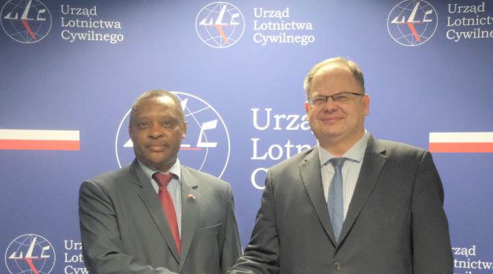 Podpisanie porozumienia pomiędzy władzami lotniczymi Polski i Rwandy (fot. ULC)