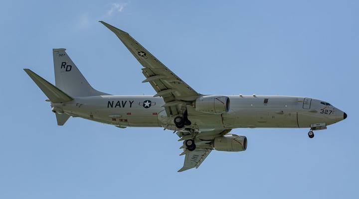 P-8A Poseidon należący do US Navy - lądowanie (fot. Balon Greyjoy, CC0, Wikimedia Commons)