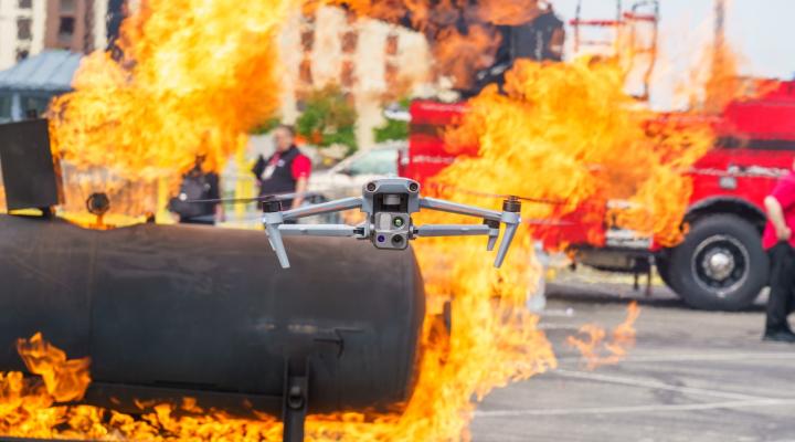 Dron w akcji w użyciu przez Straż Pożarną (fot. Dilectro)