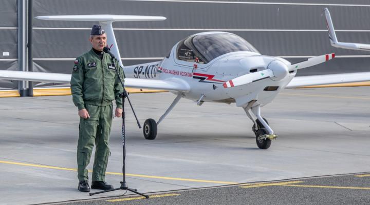 Rozpoczęcie praktycznego szkolenia lotniczego w Lotniczej Akademii Wojskowej (fot. Lotnicza Akademia Wojskowa)