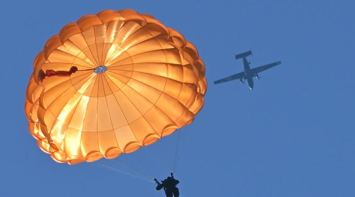 Szkolenie spadochronowe (fot. Urszula Krzemińska)