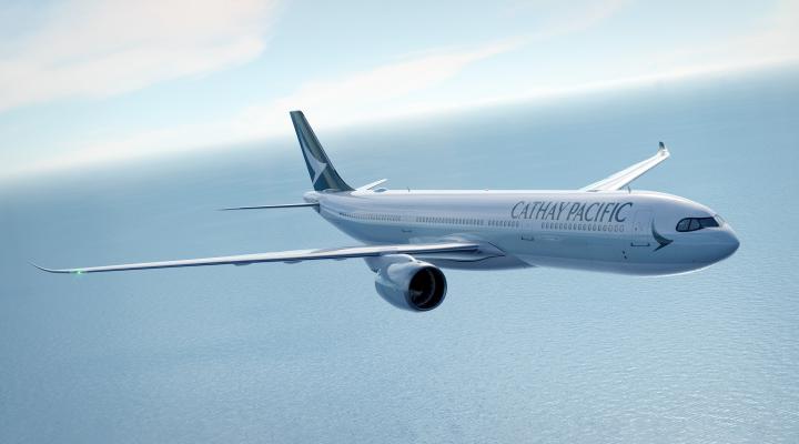 A330neo w barwach Cathay Pacific w locie (fot. Airbus)