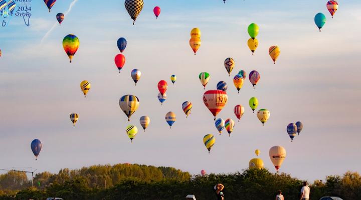 25. Mistrzostwa Świata FAI Balonów na Ogrzane Powietrze w Szeged na Węgrzech (fot. 25th FAI World Hot Air Balloon Championship)