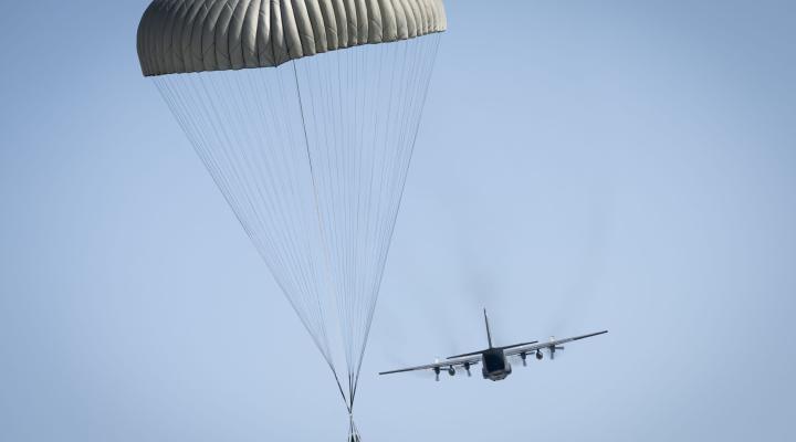 Polsko-amerykańskie szkolenie lotnicze Aviation Detachment (AvDet) 24-4 (fot. Grzegorz Czerniak)