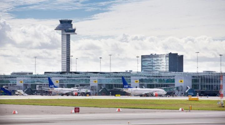 Port lotniczy Sztokholm-Arlanda (fot. lot.com)