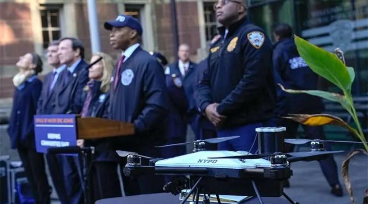 NYPD wybiera drony do pracy w powietrzu (fot. New York City Office of the Mayor)
