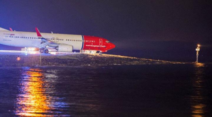 Incydent B738 Norwegian w Molde, fot. avherald