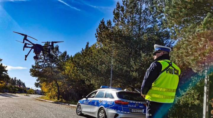 Policja i dron (fot. policja.pl)