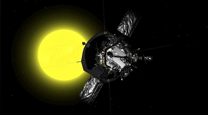 Sonda Parker Solar Probe zbliża się do Słońca (fot. NASA)