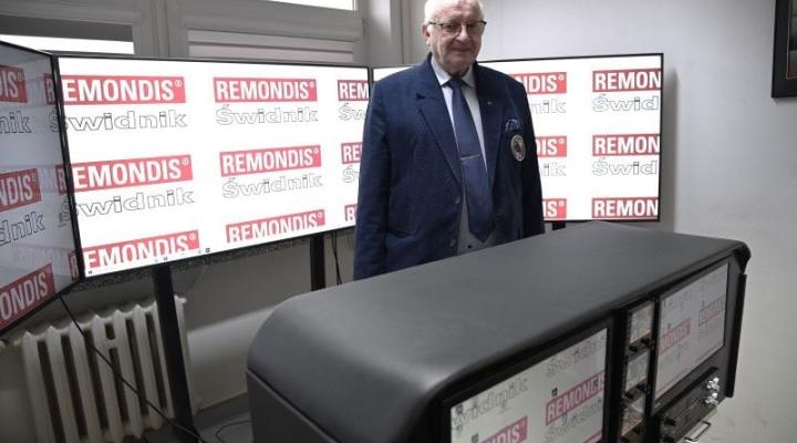 Symulator lotu w Świdniku naprawiony dzięki wsparciu firmy Remondis (fot. swidnik.pl)