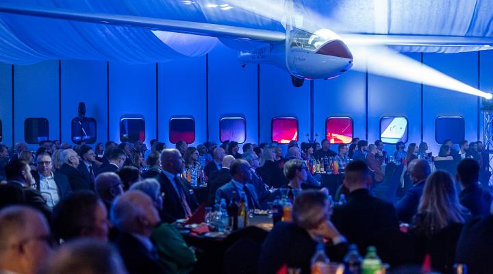 W Aeroklubie Ziemi Lubuskiej świętowano kończący się sezon lotniczy 2024 (fot. Ania Madej Fotografia)