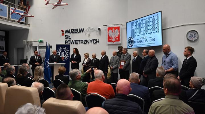 Formacja 1000. Lotnicza defilada we wspomnieniach pilotów - premiera filmu (fot. J. Zagożdżon - MSP, K. Kasprzak - MSP)