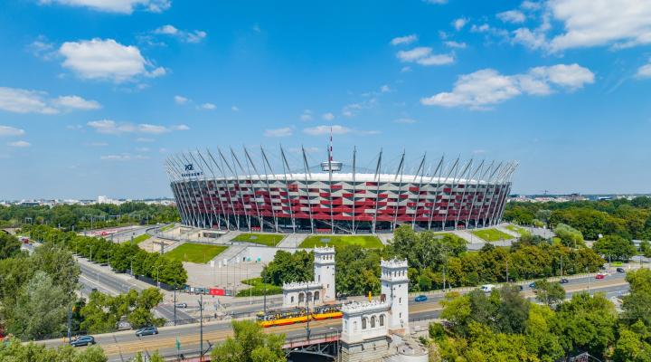 PGE Narodowy - widok znad mostu (fot. Cumulusy, Facebook)