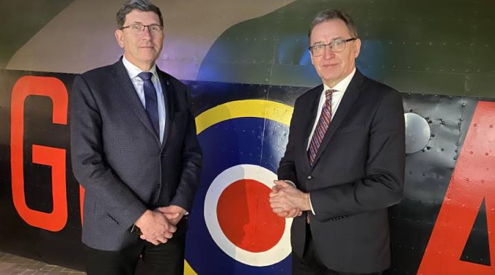 Tomasz Kosecki, Dyrektor Muzeum Lotnictwa Polskiego i dr Jarosław Szarek, Dyrektor Muzeum Armii Krajowej (fot. Paweł Stachnik)